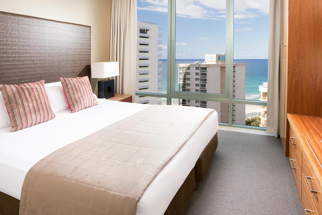 Mantra Legends Hotel Gold Coast Exterior foto